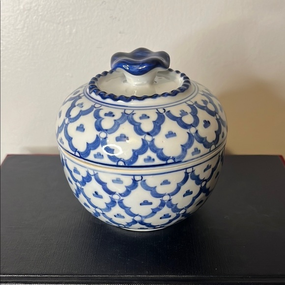 Shafford | Accents | Vintage Shafford Fine Bone China Blue White ...